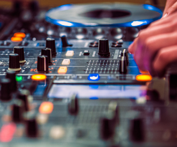 tecnico en video dj y sonido